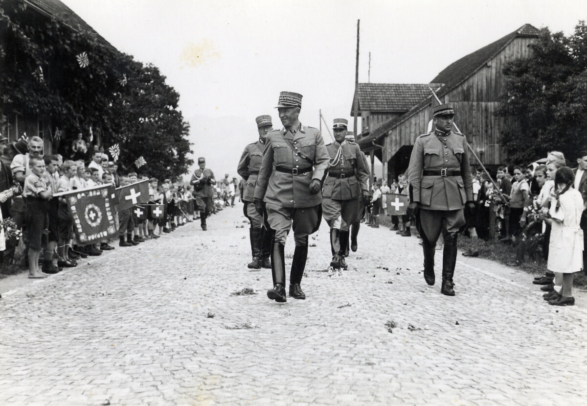 армия швейцарии во второй мировой войне. швейцария 1945. нейтралитет во время второй мировой. финская армия 1941. швейцарская армия во второй мировой.
