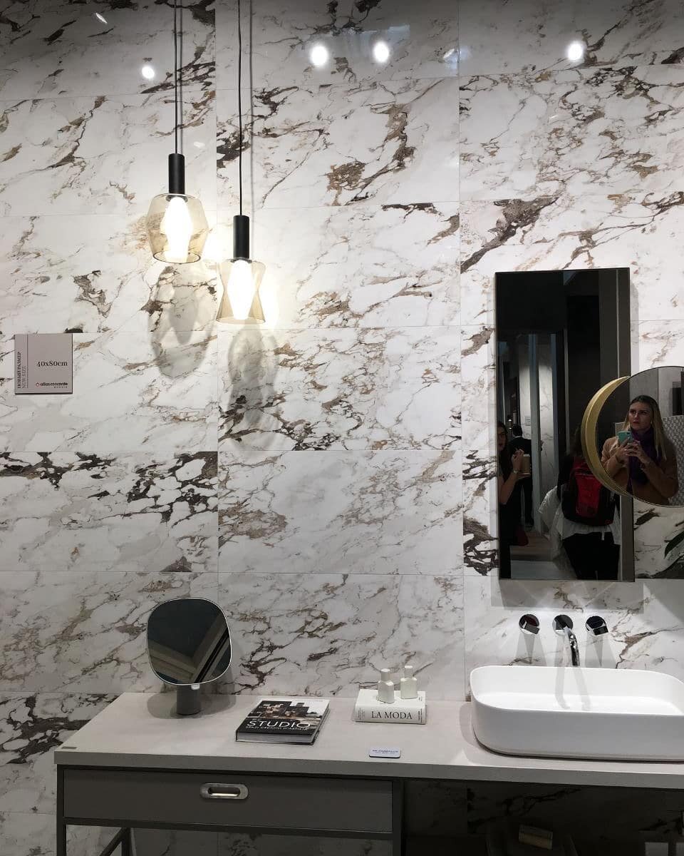 Тренды в освещении ванной комнаты — модные и функциональные решения