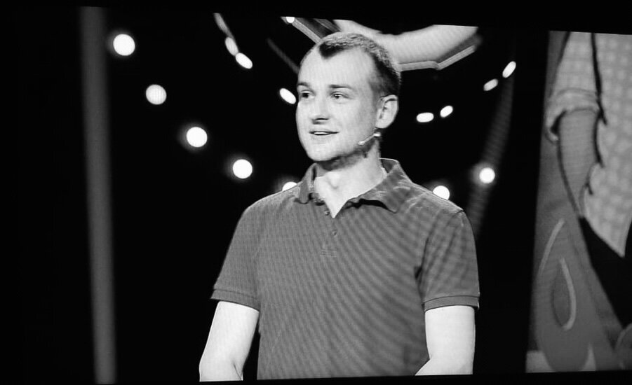 Простите за качество фото, снято с режиссёрского экрана