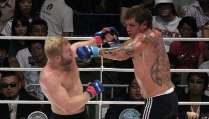 Источник фото: mmaboxing.ru