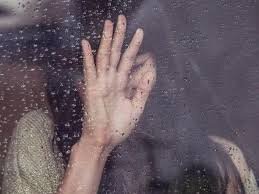 Из-за посыла "не выносить ссор из избы" страдают люди и рушатся миллионы жизней.