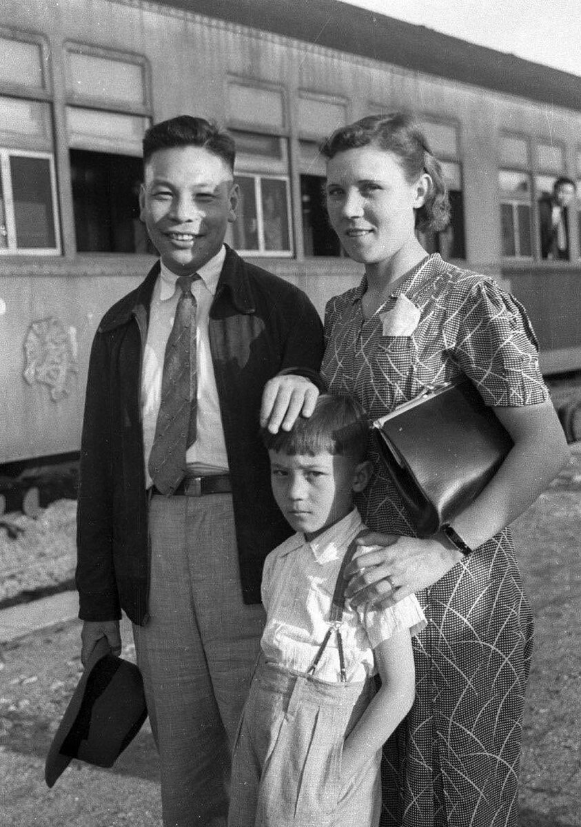 Как русская девушка Фаина с "Уралмаша" стала женой президента Тайваня