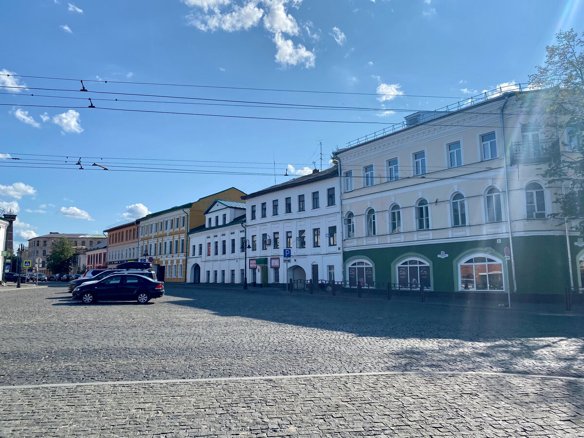 Центр Рыбинска, брусчатка — фантастика!