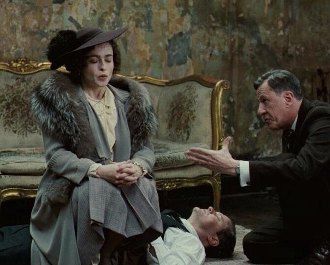 История, биография, драма. Великобритания, США, Австралия. В главных ролях: Колин Фёрт, Хелена Бонем Картер, Джеффри Раш, Гай Пирс