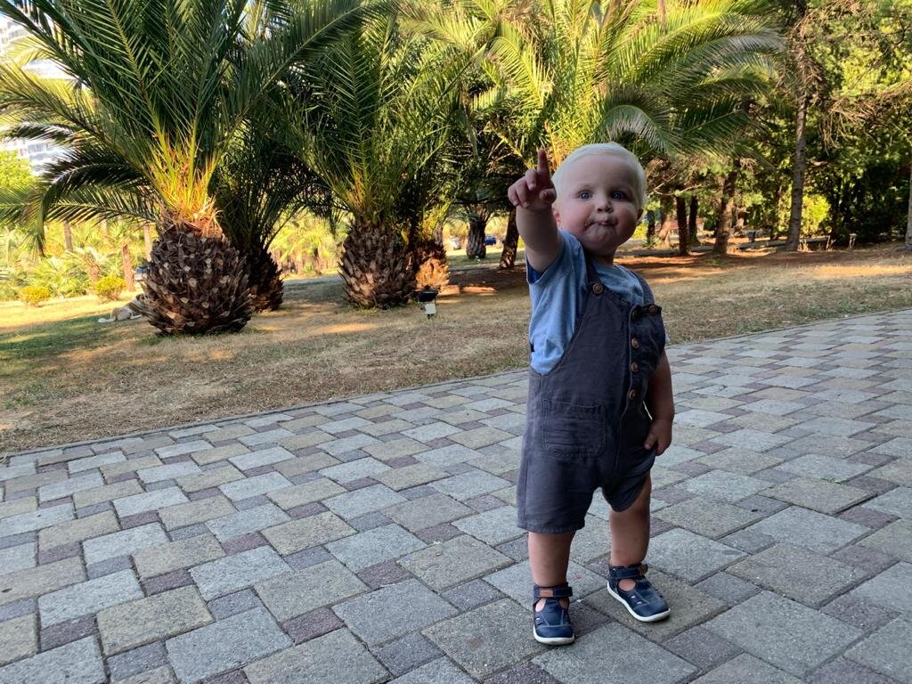 Сочи 2020 г. Тимофею один год и три месяца.