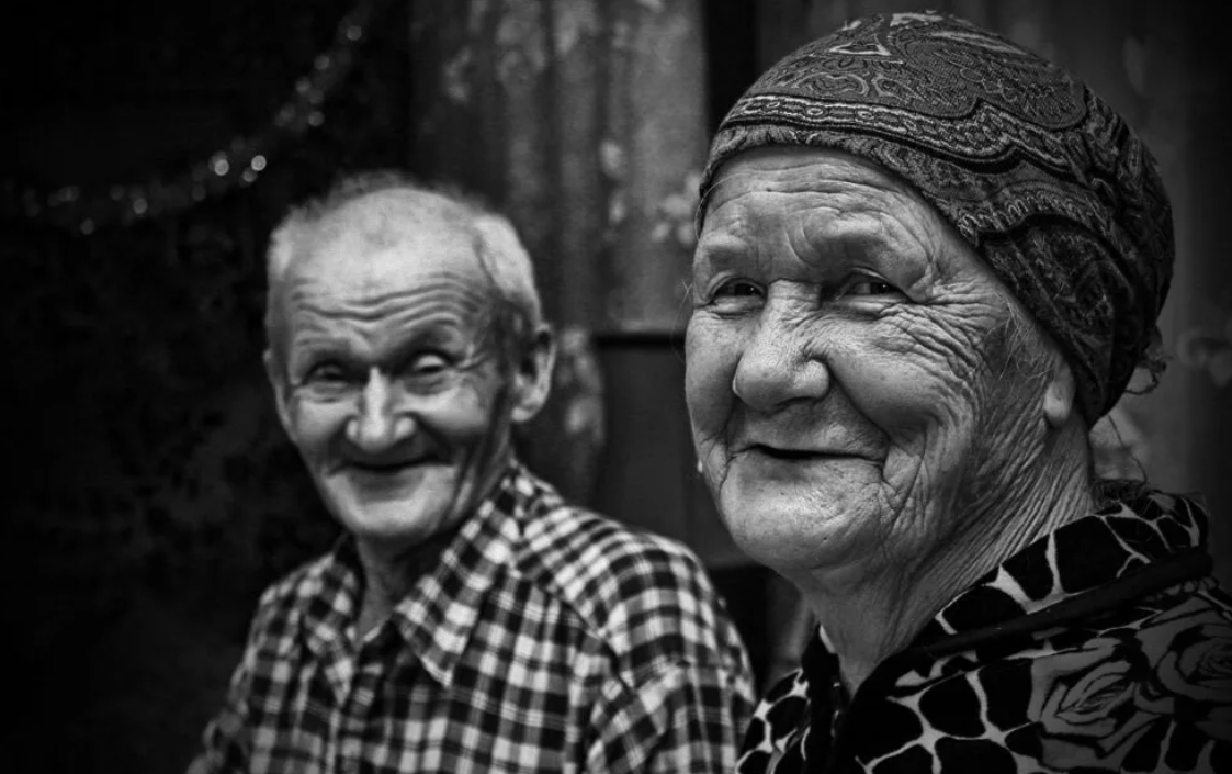 Старые родители т. Старость. пожилые родители. пожилые люди. старость картинки.