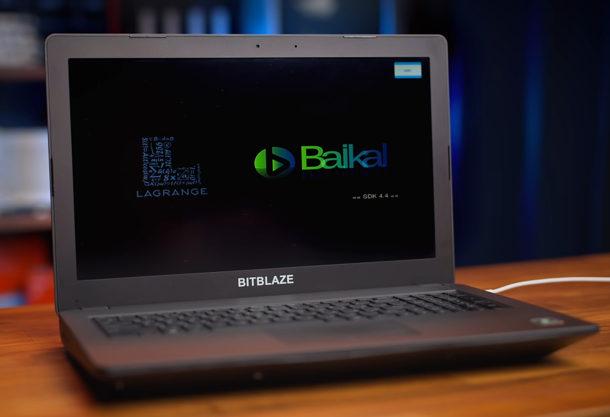 Bitblaze titan bm15. Омский ноутбук bitblaze. Отечественный ноутбук bitblaze. Bitblaze titan bm15. Ноутбук на процессоре байкал.