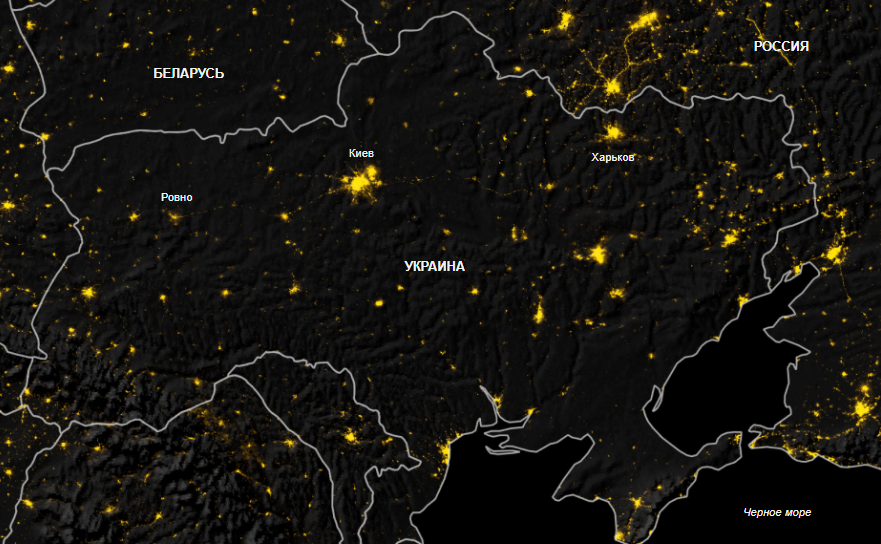 Вот так выглядела Украина из космоса в безоблачную январскую ночь .