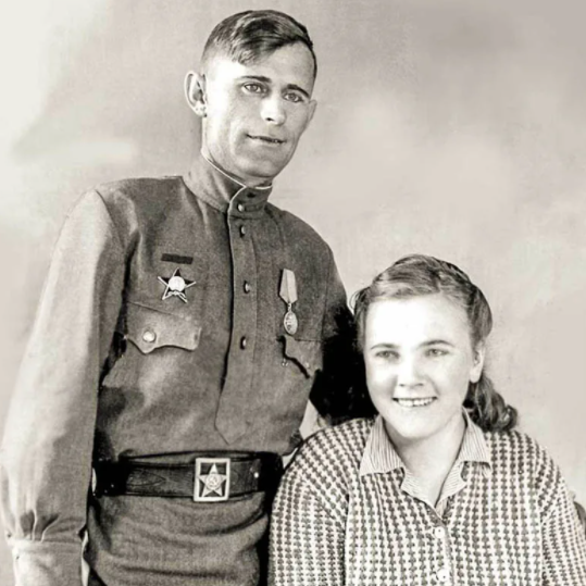 Родители Евгения Мартынова