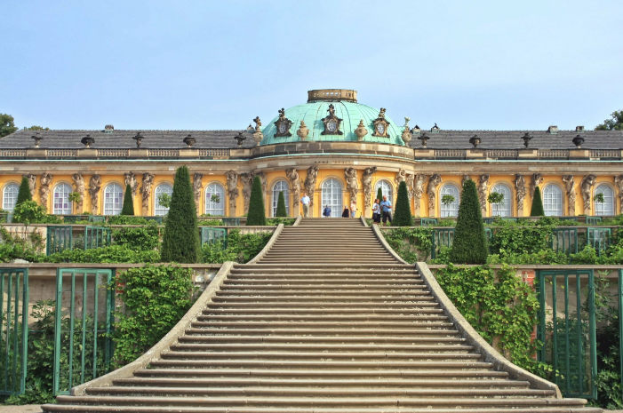 Германия. Потсдам. Старый дворец  (взято с сайта funart.pro)