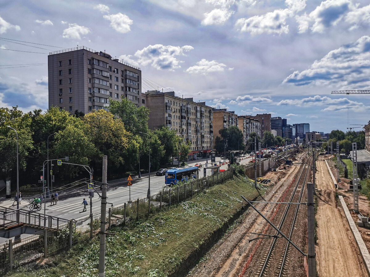 Пешеходный мост на Бутырском Валу | 5 снимков | Дзен