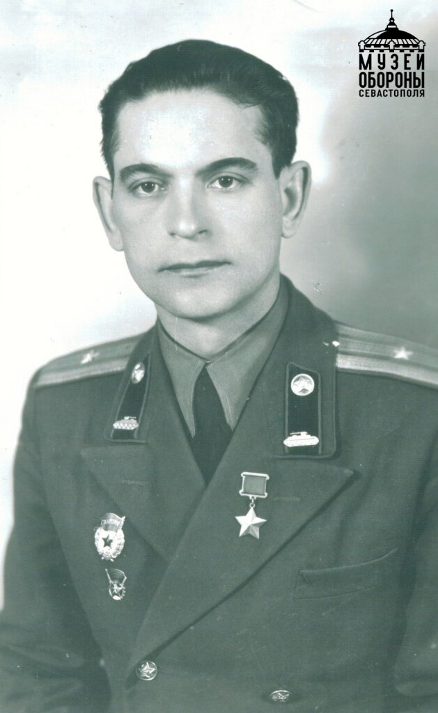 Герой Советского Союза Мясников Михаил Иванович. 1950-е гг.