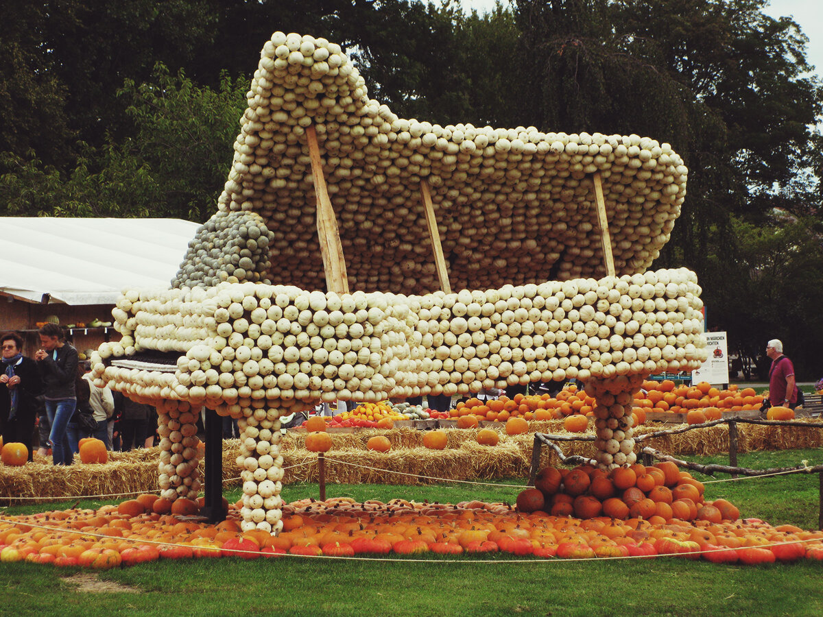 Фото с сайта http://s012.radikal.ru