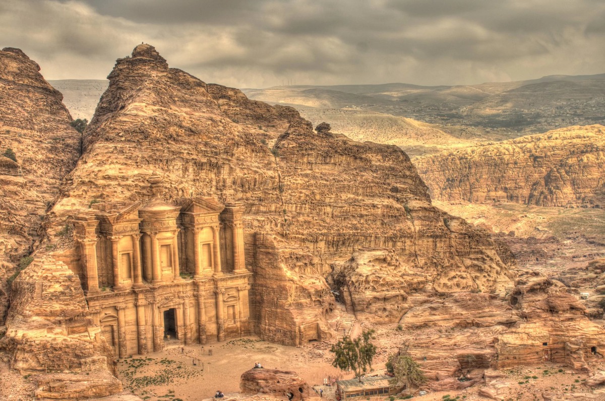 Монастырь Эд-Дейр