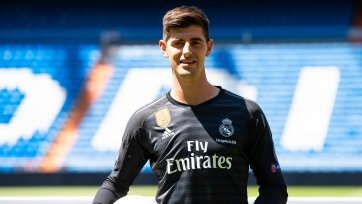 Предлагаем вашему вниманию топ-11 игроков, которые наверняка хотят забыть минувший сезон как страшный сон.
