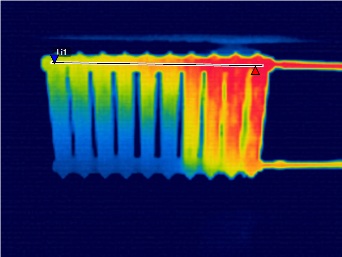 Неравномерный прогрев радиатора, фото через тепловизор.