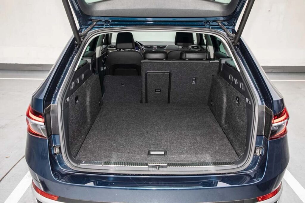 Багажник Skoda Superb Scout