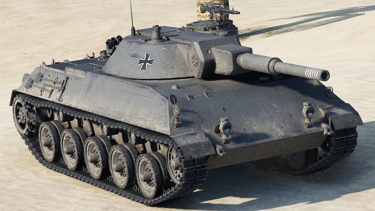 8 июня 1957 года фирма Rheinmetall зарегистрировала патент на новый лёгкий танк с вращающейся башней и качающимся на цапфах орудием. Предлагаемая конструкция позволяла оснащать даже лёгкие машины мощными 90 и 105-мм пушками, сохраняя минимальную высоту машины. Не имея своего шасси для постройки танков, Rheinmetall предложила свою башню другим заводам. Данная машина – проект на базе ходовой части от Hanomag и Henschel. Прототип построен не был. 