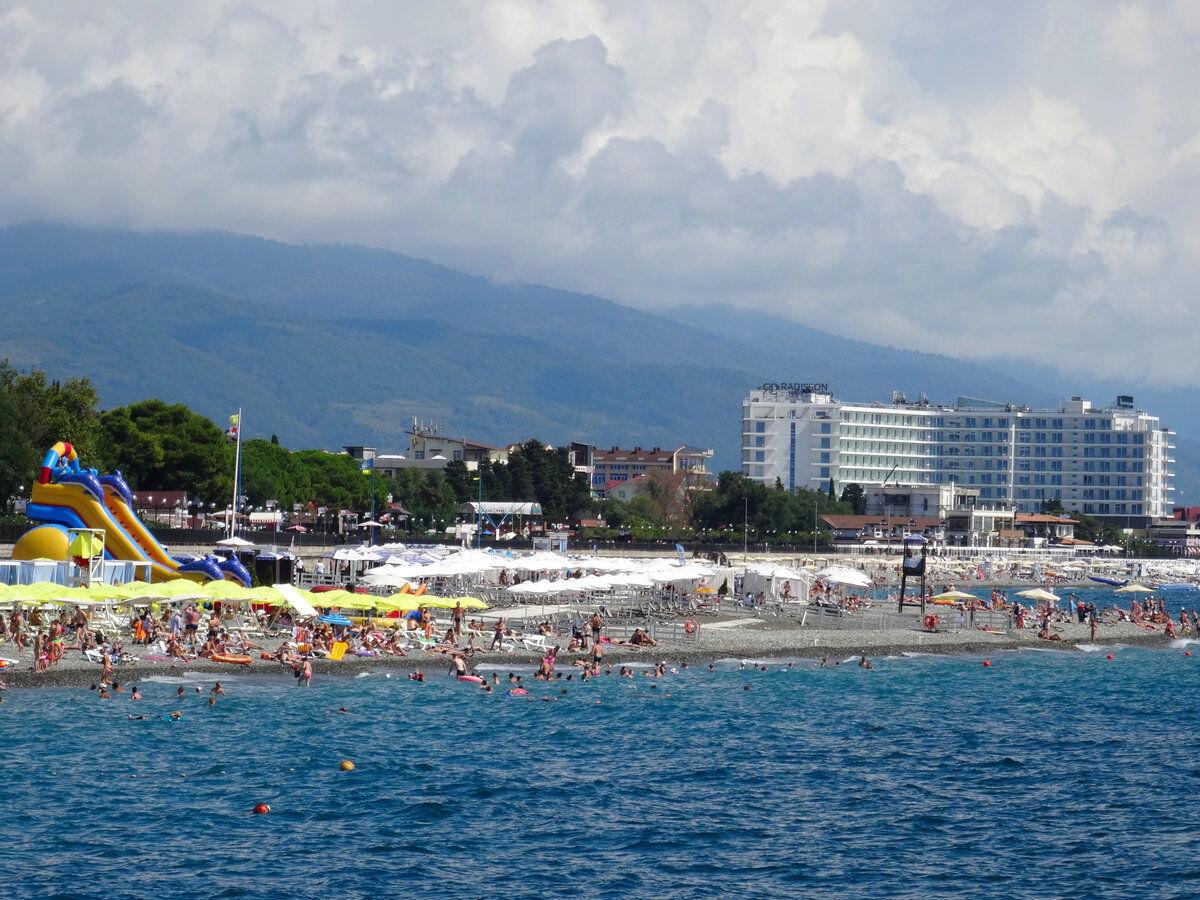 Адлер отдых море фото Пляж "Сириус" в Адлере vseprootpusk.ru Дзен
