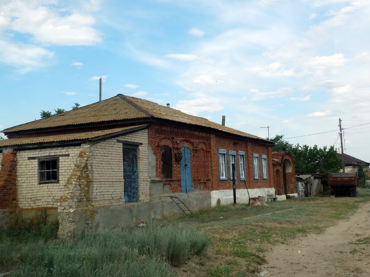 Погода суводская волгоградская область дубовский. Станица Суводская Волгоградская область. Школа станицы Суводской.