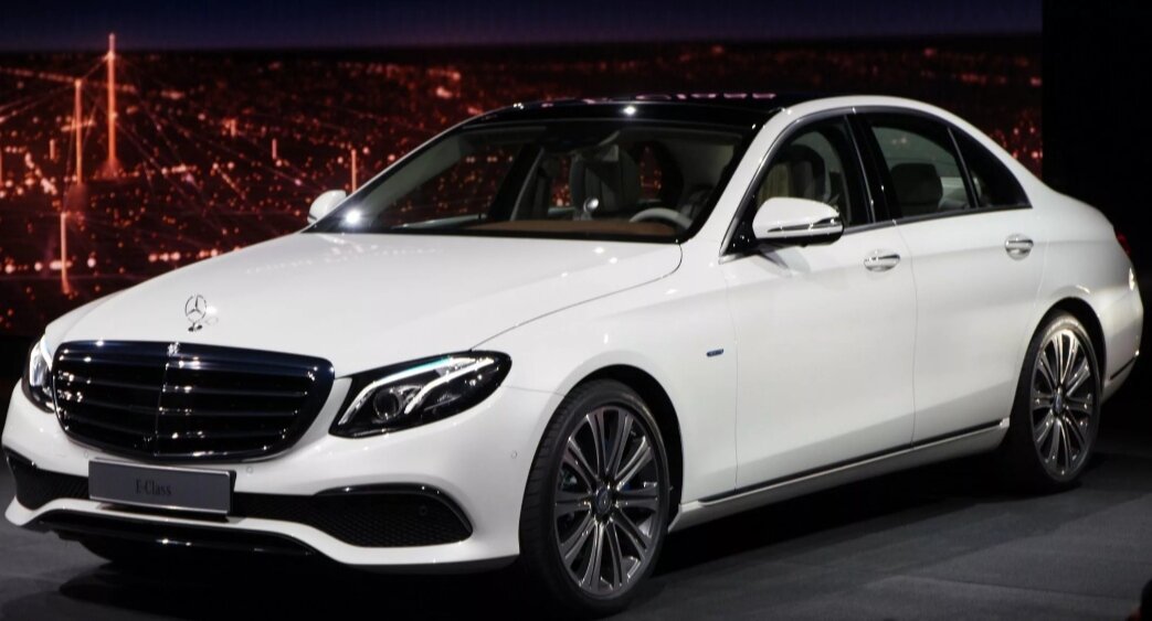 Mercedes Benz E class 2019 года 