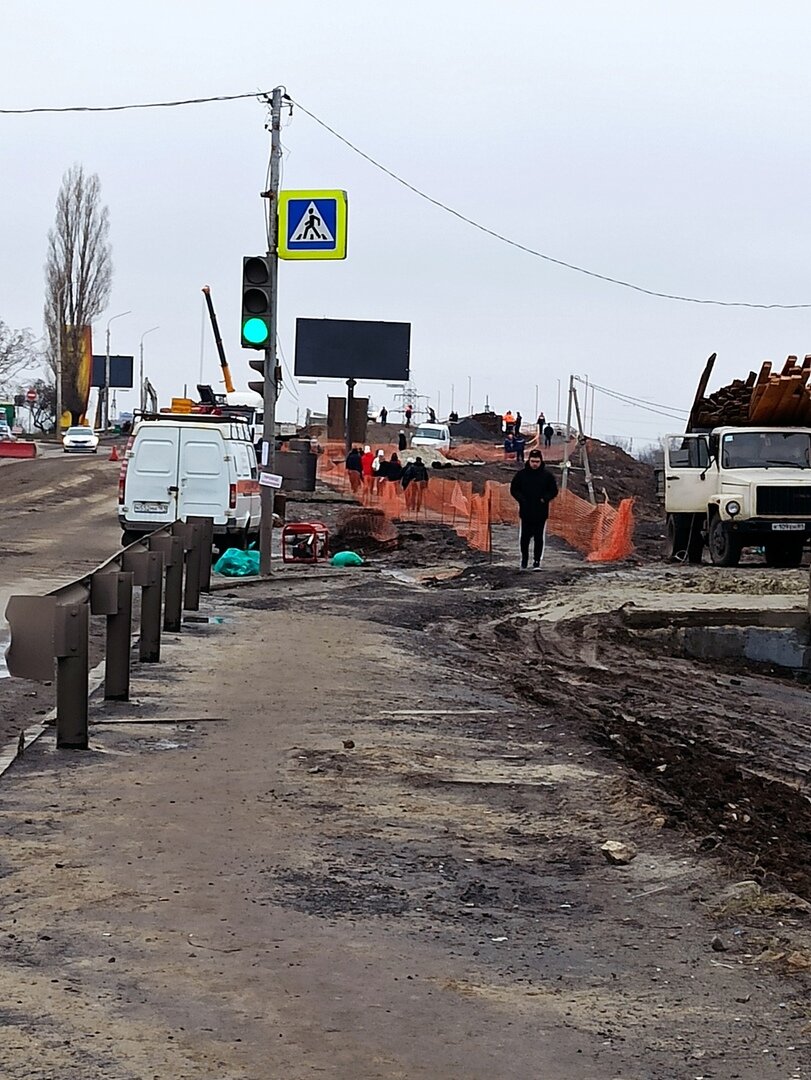 пешеходный путь по мосту