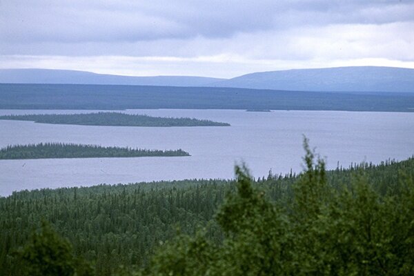 Волшебный остров Колдун в Мурманской области. Фото: Яндекс картинки