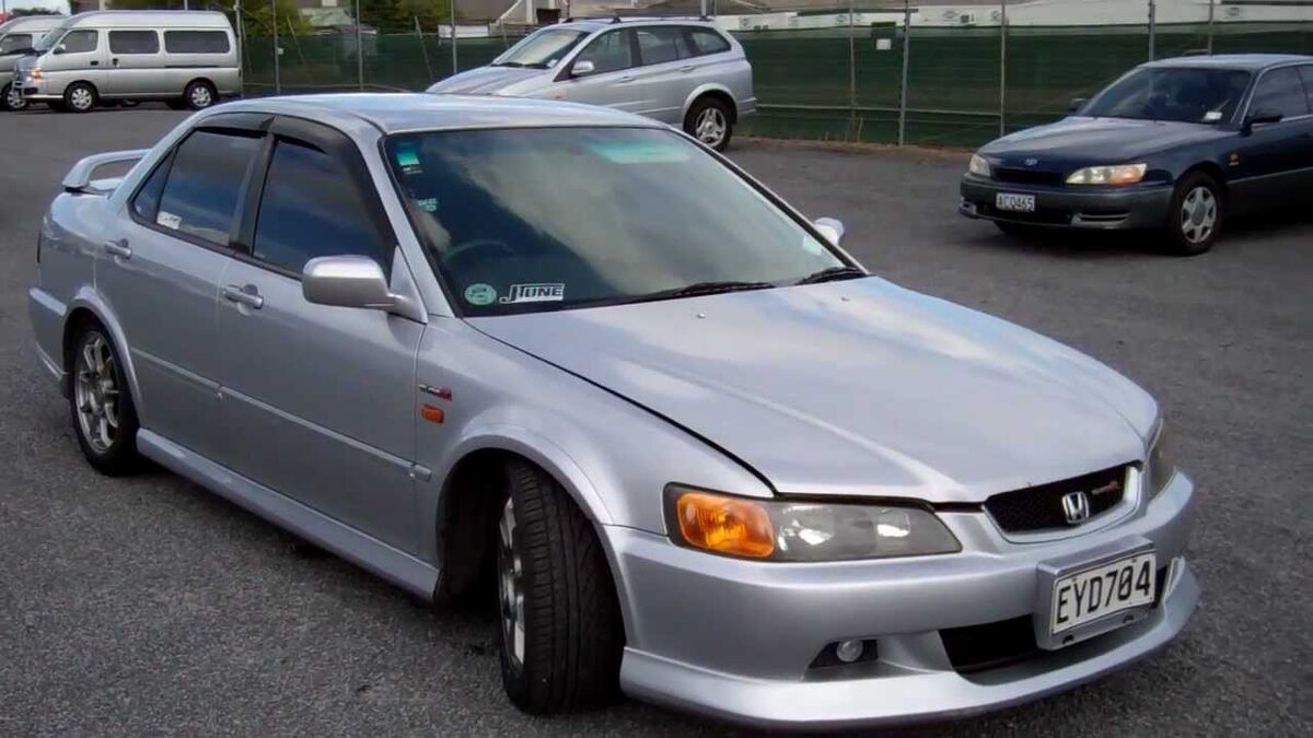 Honda Accord Euro r 2001