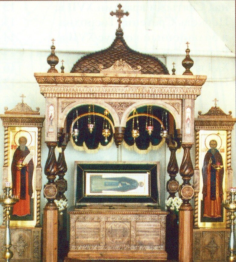 Рака с мощами преподобного Корнилия