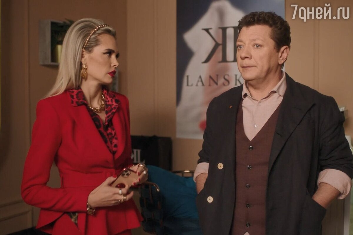 Классический развлекательный формат типичного телевизионного шоу — ни больше, ни меньше.