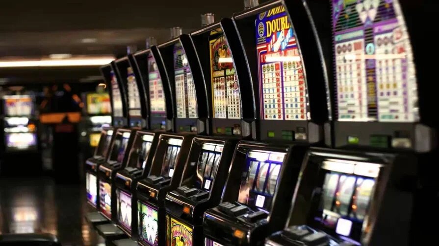 Парламент Великобритании предложил приравнять лутбоксы к азартным играм
