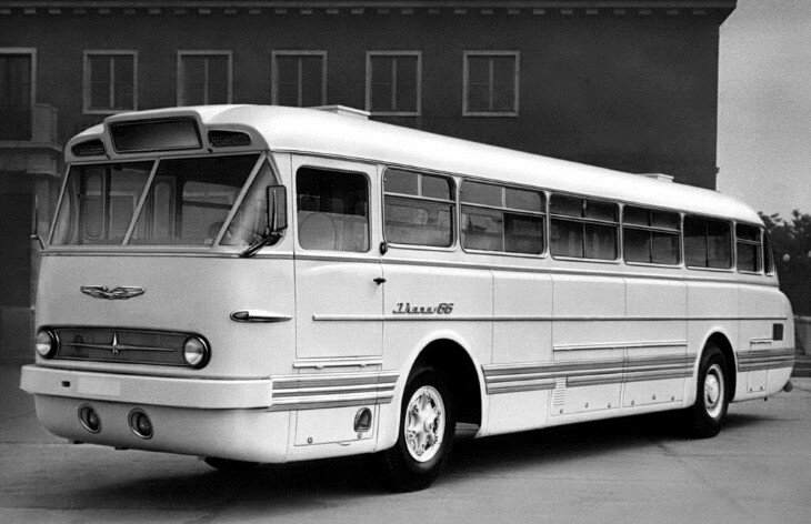 Ikarus 66