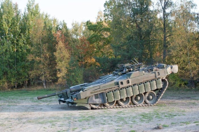  STRV-103   -72       Novate     