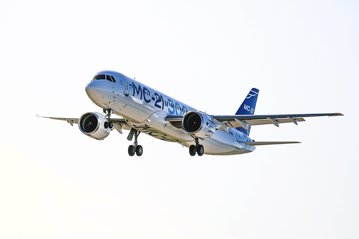 Авиалайнер МС-21. Фото - Алексей Марчуков. Сайт Airlines Inform.