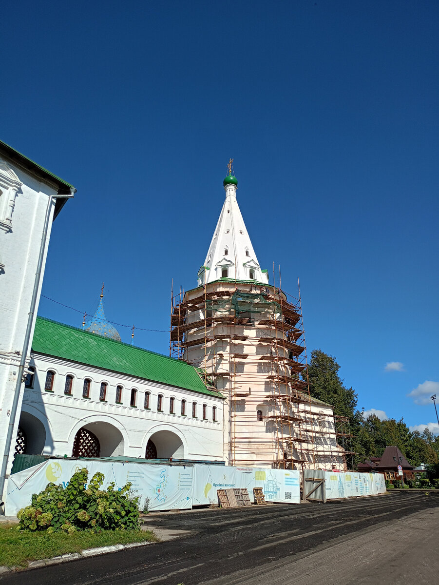 Стены Кремля. Фото автора