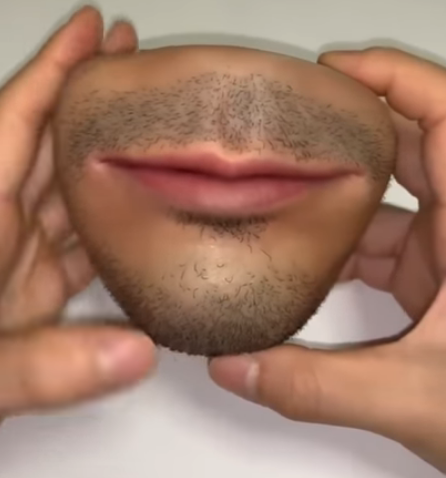 Кадр из видео Youtube-канала Обсудим Новости! 
