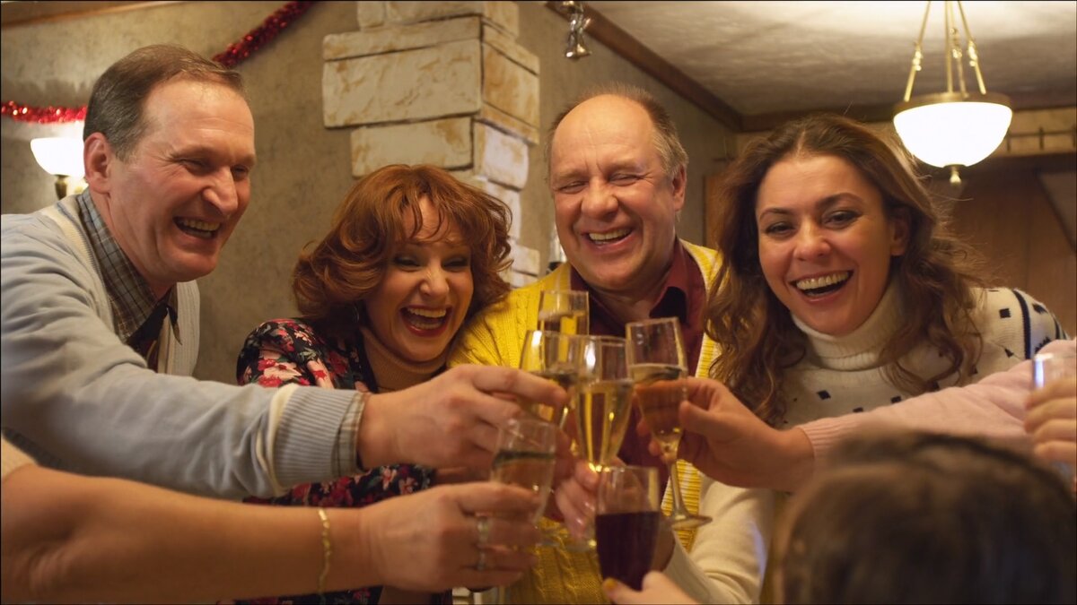 Кадр  из  сериала «Сваты» 