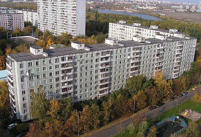 Почему в СССР строили только пяти- и девятиэтажки