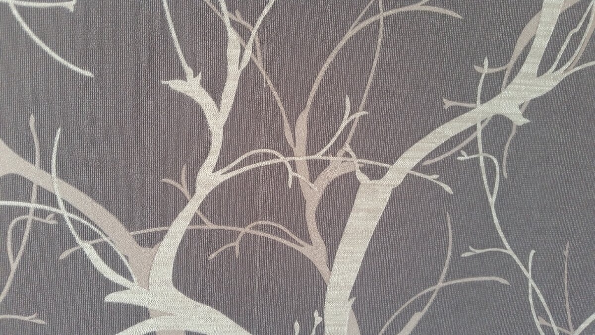 Уголок для стыка обоев. Стыки разных обоев на стене. Стыки обоев полосками. Декор стыков на обоях. Обои флизелиновые.