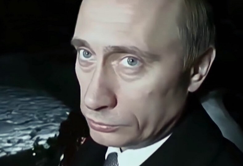 Владимир Путин в 1999 году, до пластической хирургии.