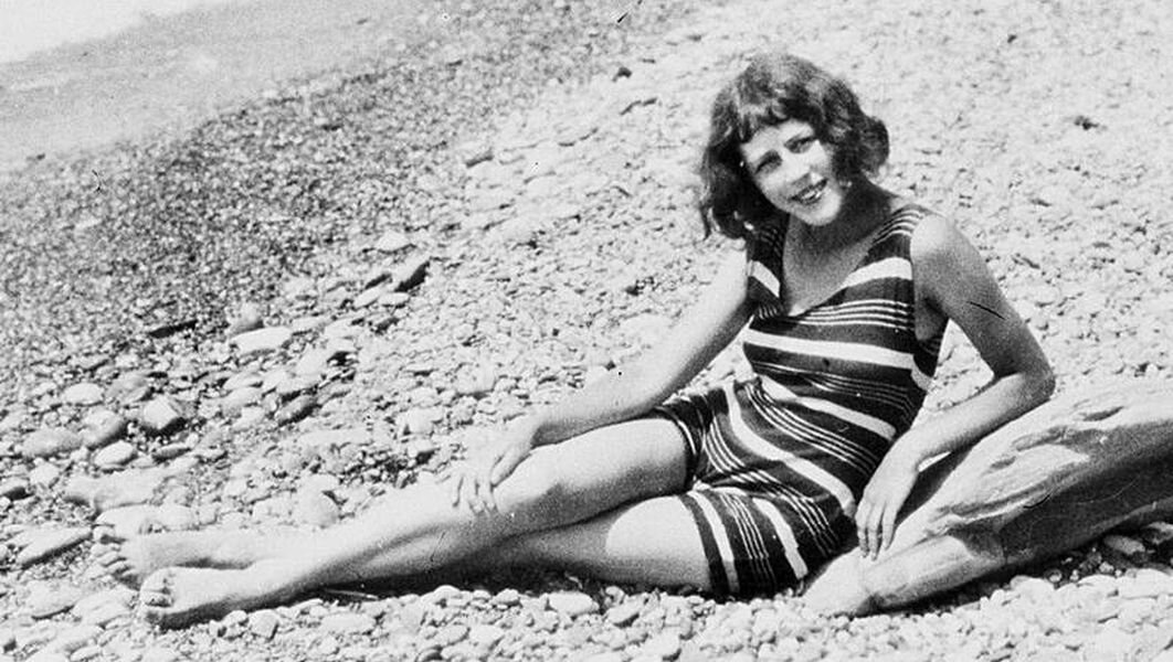 Мария Петровых, будущая известная советская поэтесса и переводчик