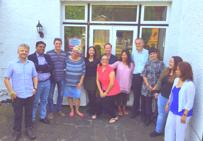 Педсостав британского колледжа 