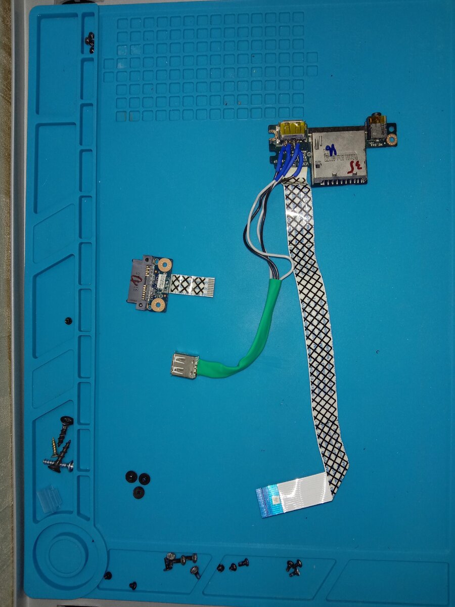 1 .К вводу разъема  USB type B, который находится на отдельной плате (не на материнке), припаиваем такой же разъём USB type B (возможно использовать USB удлинитель).