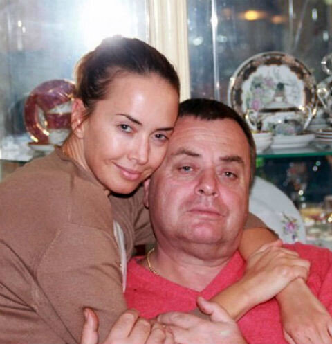 Отец Жанны Владимир Борисович