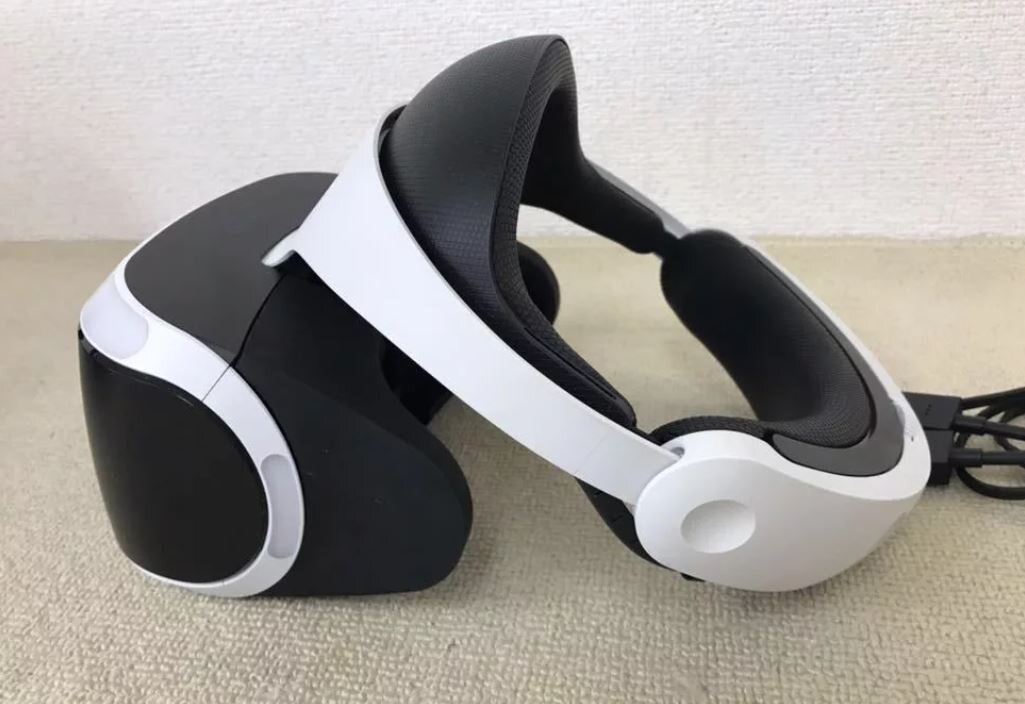 Шлем виртуальной реальности от компании Sony
