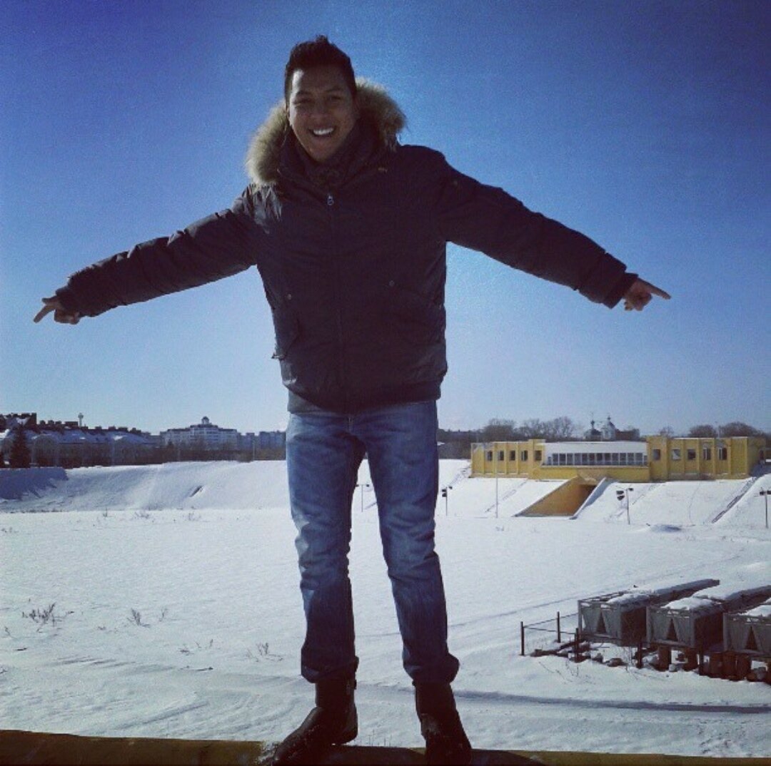 Первая зима в России и первый раз когда я увидел снег