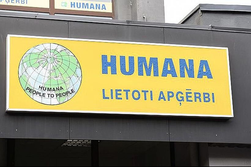 "Хумана": "Подержанная одежда - такая надпись. Пресс-фото