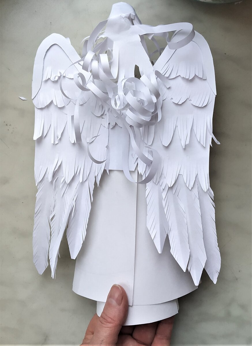 Учимся делать простого ангела из бумаги своими руками