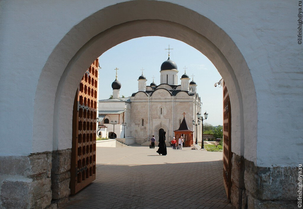 Серпухов женский монастырь сайт