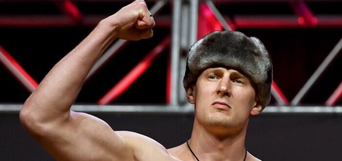 Александр Волков